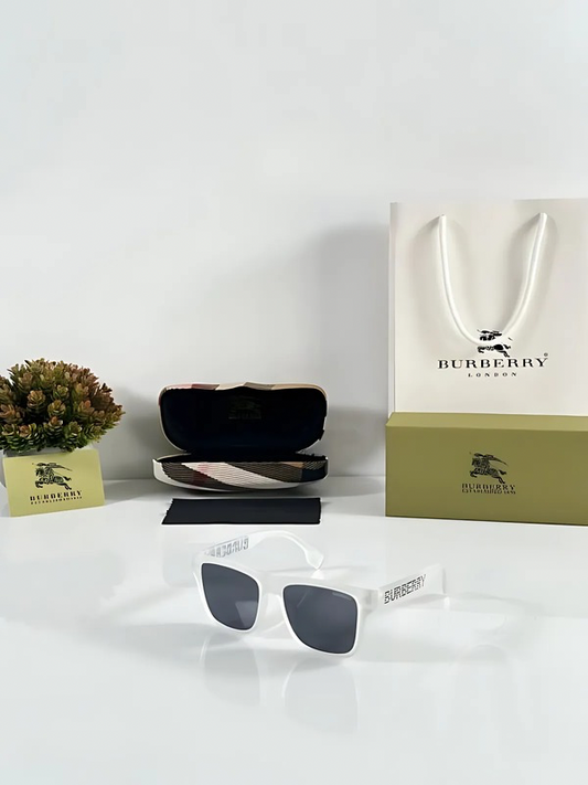BURBERRYY 4458ICE BLACK