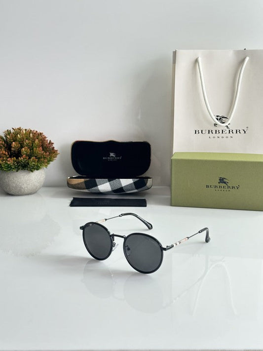 Burrberry Black Round 3324