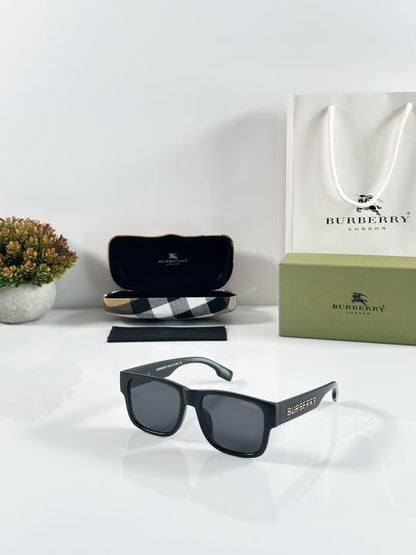 Burrberry 4358 Black Premium