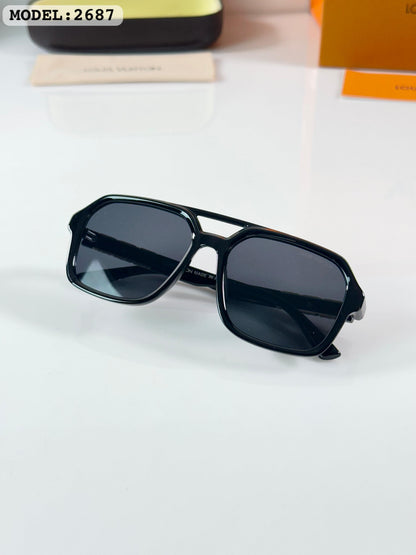 Louiis Vuiiton 2687 Black